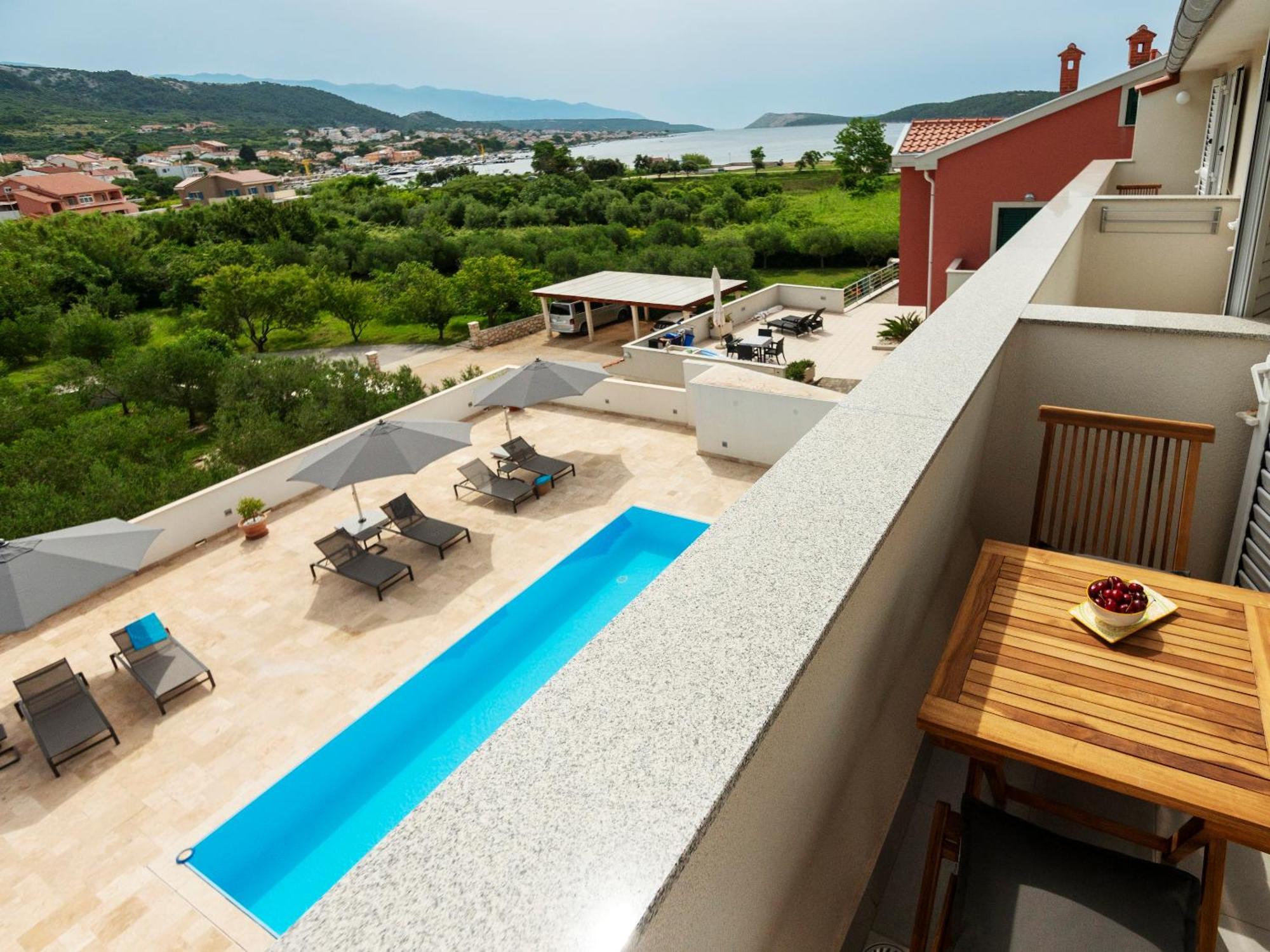 Haus Helga Apartment Rab Town Exterior foto